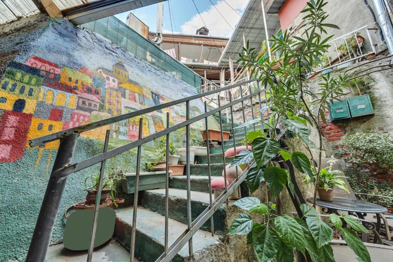 House 52 Boutique Hotel Tbilisi Eksteriør billede
